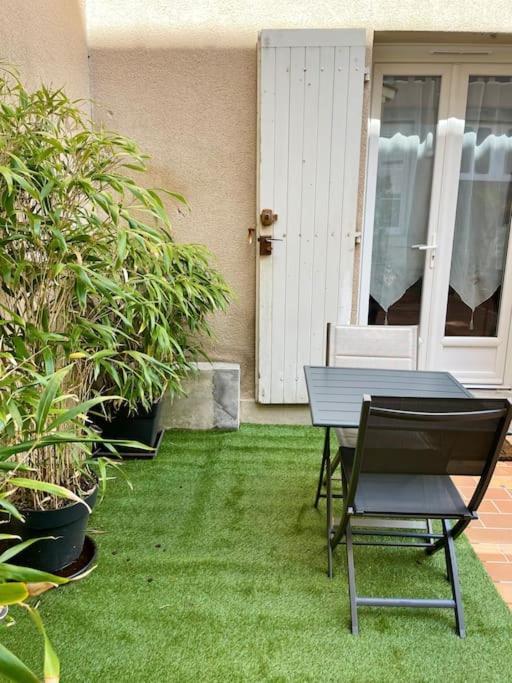 Appartement Duplex Hyper-Centre Avec Sa Cour Privee à Angers Extérieur photo